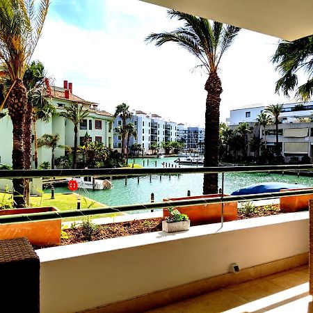 Polo Royale Waterfront Luxury Apt - 3 Terraces And Pool Sotogrande Kültér fotó